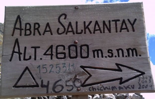 Camino por el nevado de Salkantay Salkantay1